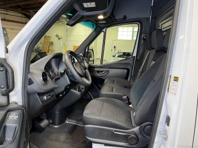 2026 Mercedes-Benz Sprinter 2500 Standard Roof I4 Diesel HO 144 RWD