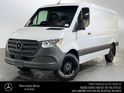 2025 Mercedes-Benz Sprinter Cargo Van 2500 Standard Roof I4 Diesel HO 144" RWD