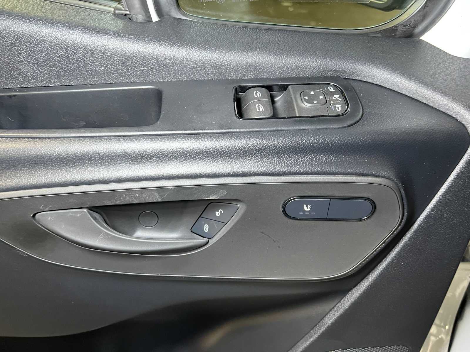 2025 Mercedes-Benz Sprinter Cargo Van 2500 Standard Roof I4 Diesel HO 144" RWD