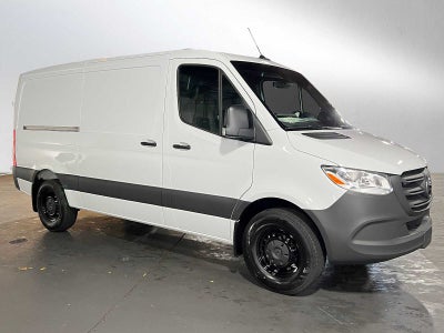 2025 Mercedes-Benz Sprinter Cargo Van 2500 Standard Roof I4 Diesel HO 144" RWD