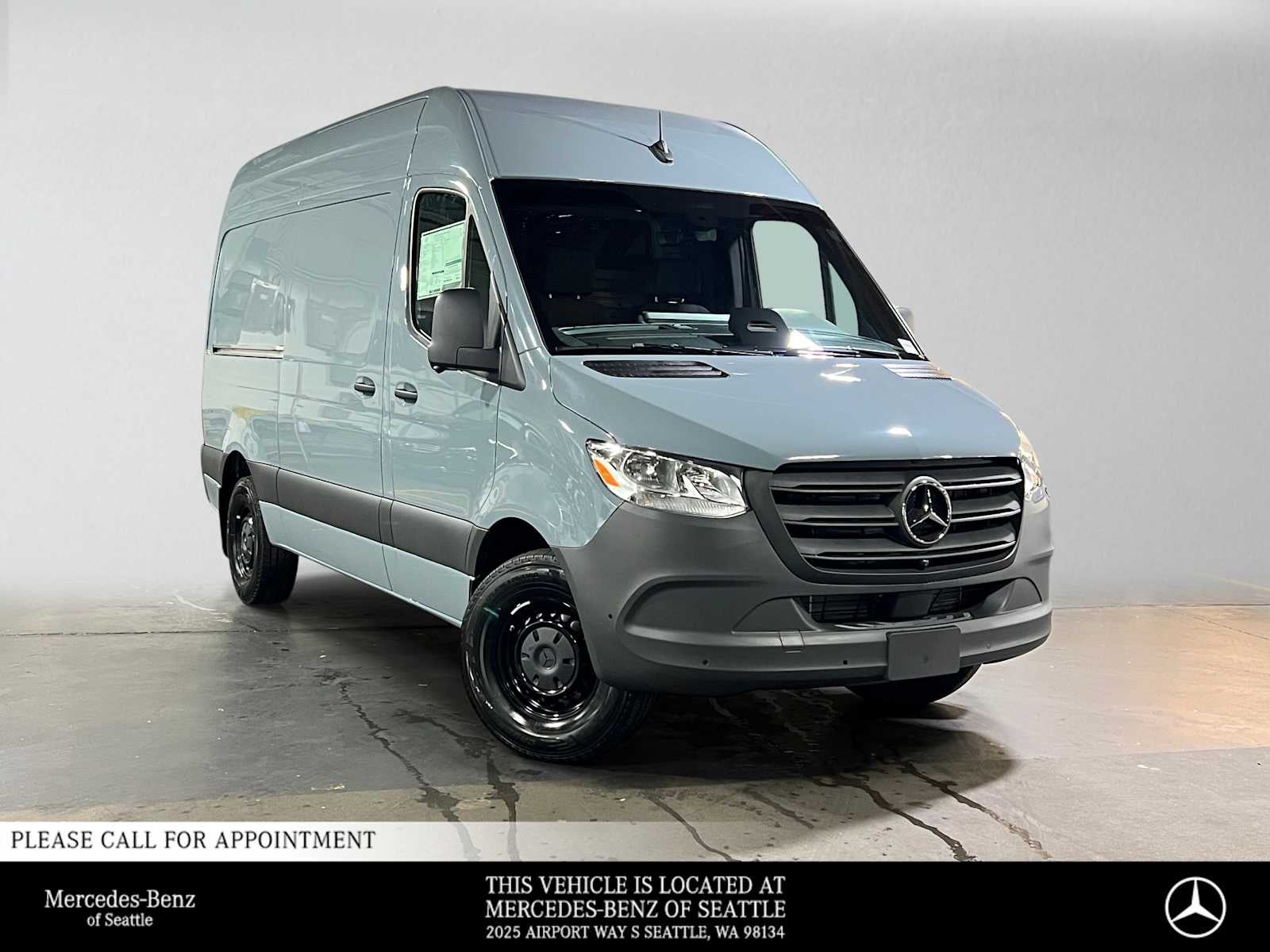 2026 Mercedes-Benz Sprinter Cargo 2500 Standard Roof I4 Diesel HO 144 RWD