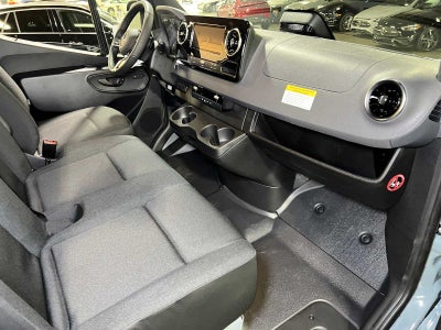 2026 Mercedes-Benz Sprinter Cargo 2500 Standard Roof I4 Diesel HO 144 RWD