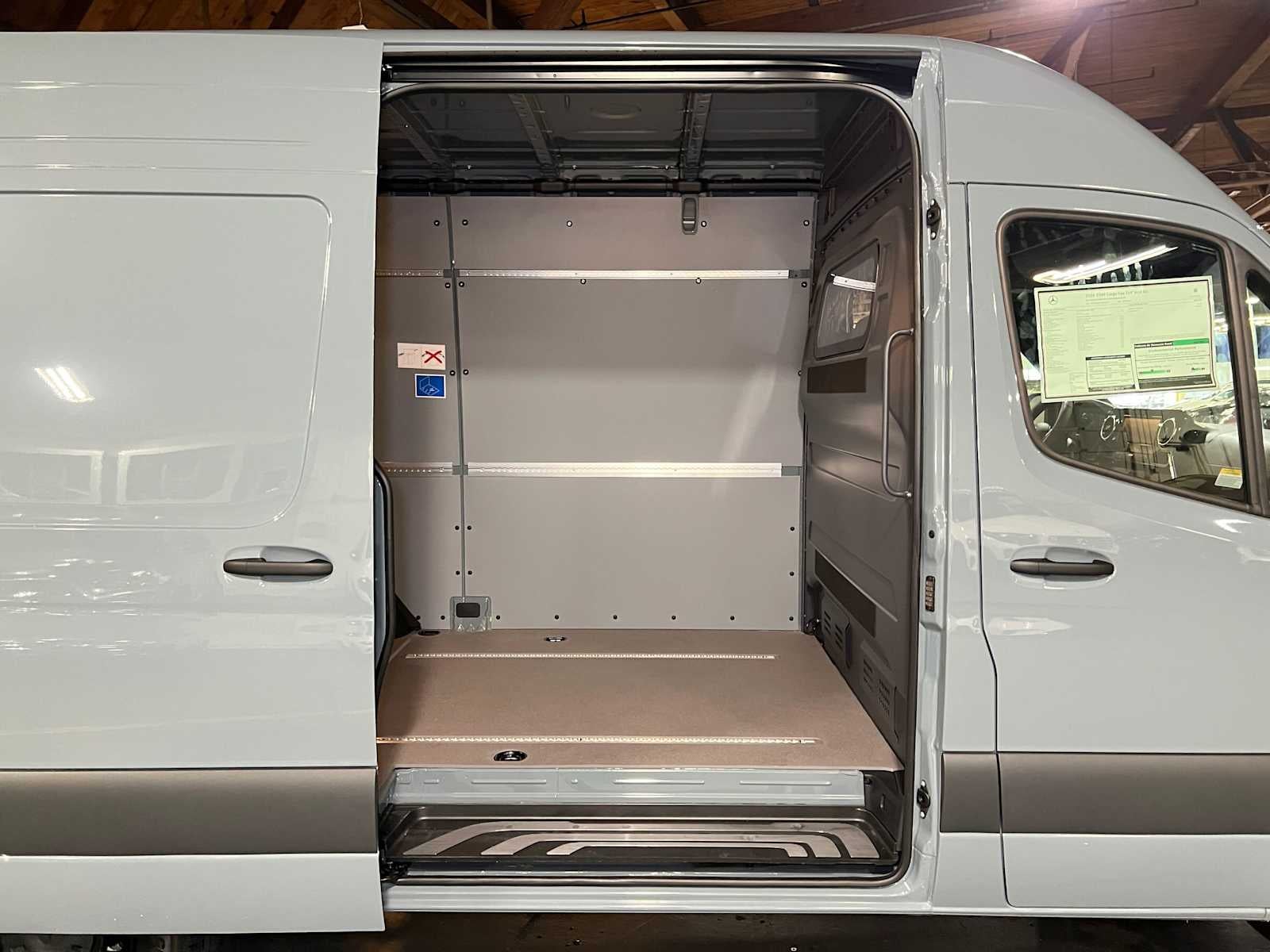 2026 Mercedes-Benz Sprinter Cargo 2500 Standard Roof I4 Diesel HO 144 RWD