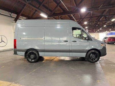 2026 Mercedes-Benz Sprinter Cargo 2500 Standard Roof I4 Diesel HO 144 RWD