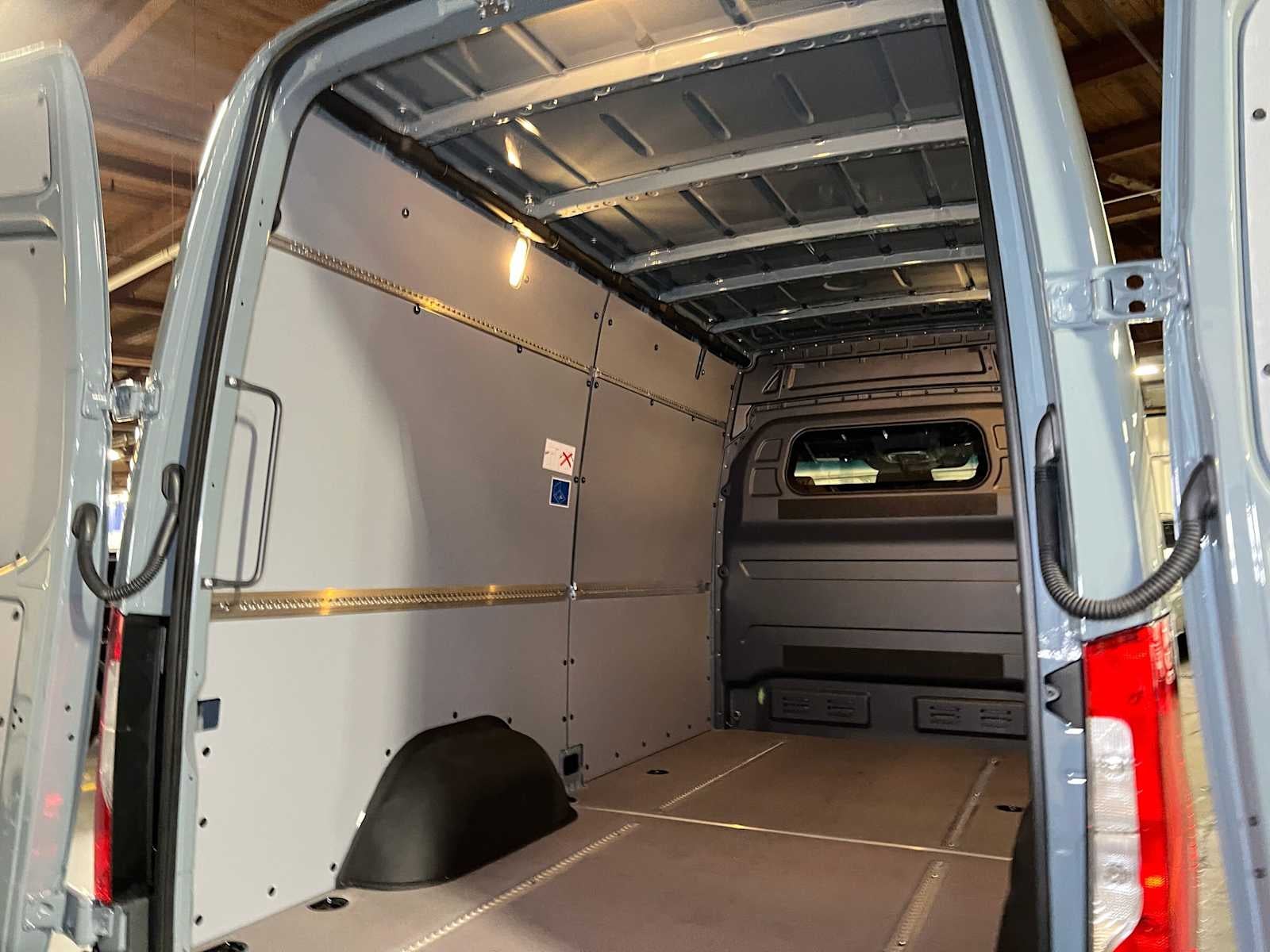 2026 Mercedes-Benz Sprinter Cargo 2500 Standard Roof I4 Diesel HO 144 RWD