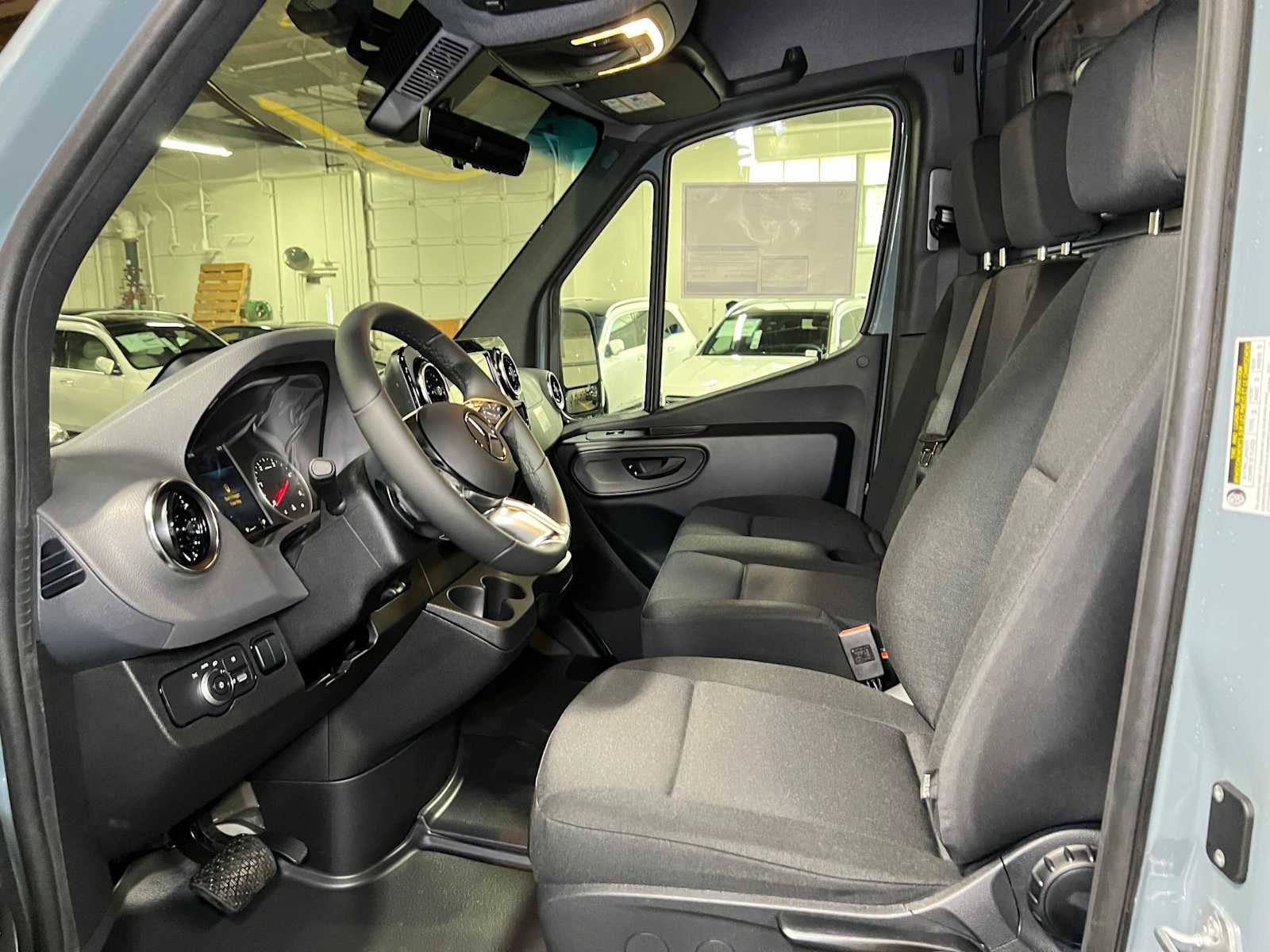 2026 Mercedes-Benz Sprinter Cargo 2500 Standard Roof I4 Diesel HO 144 RWD