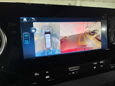 2026 Mercedes-Benz Sprinter Cargo 2500 Standard Roof I4 Diesel HO 144 RWD