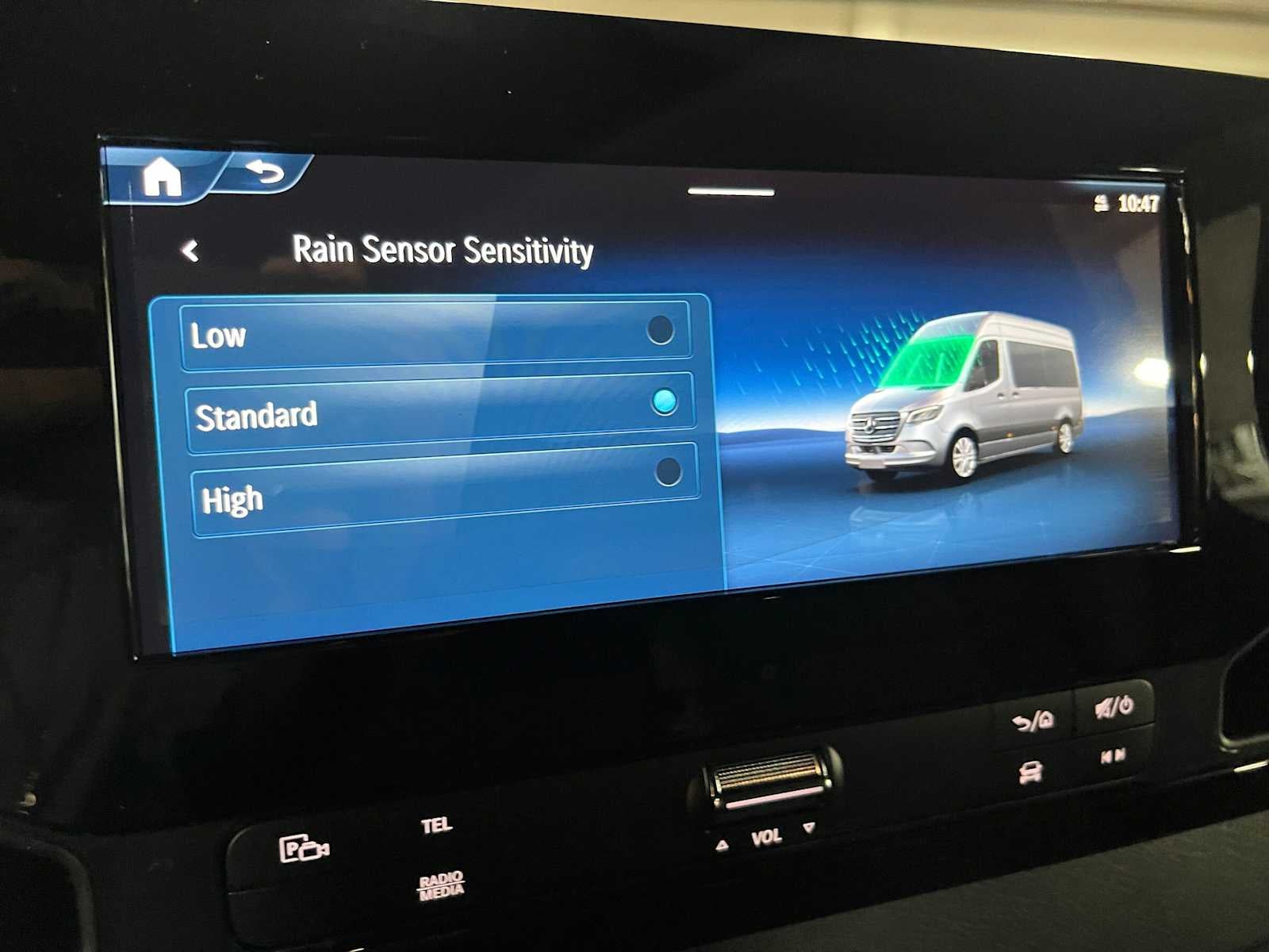 2026 Mercedes-Benz Sprinter Cargo 2500 Standard Roof I4 Diesel HO 144 RWD