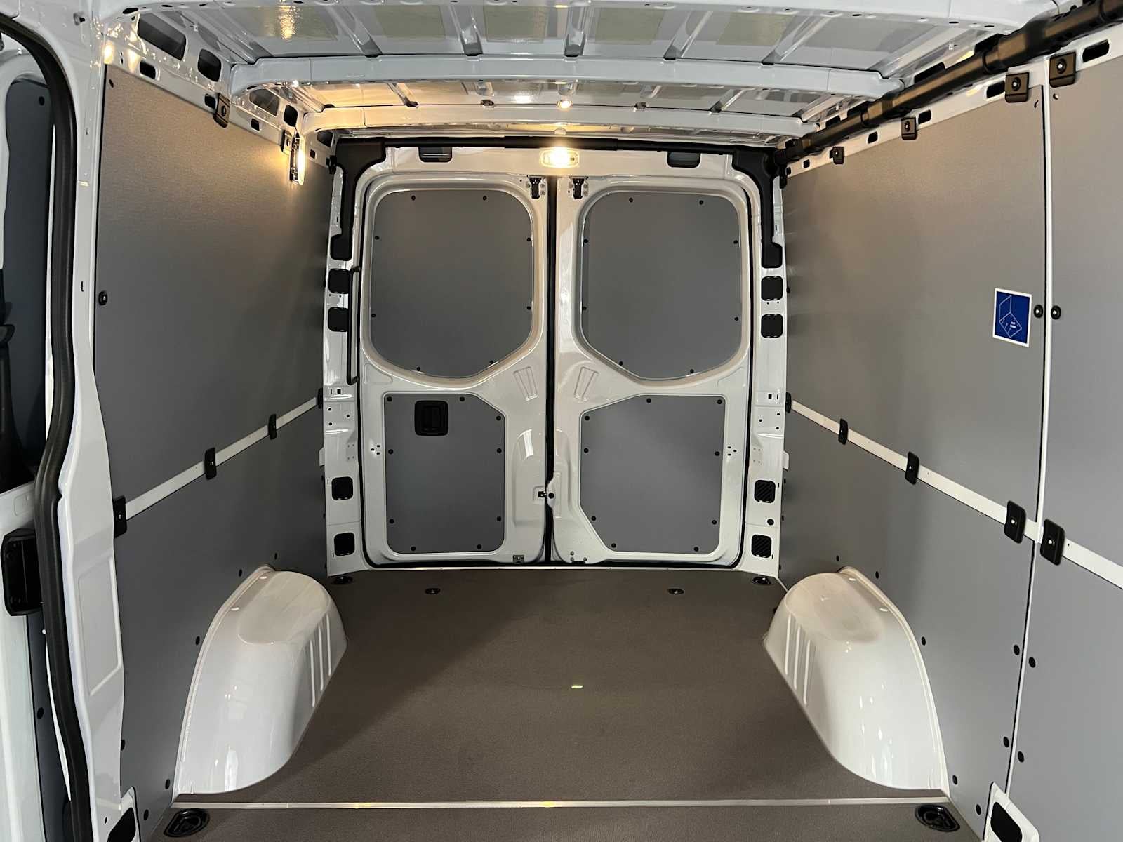 2025 Mercedes-Benz Sprinter Cargo Van 2500 Standard Roof I4 Diesel HO 144" RWD