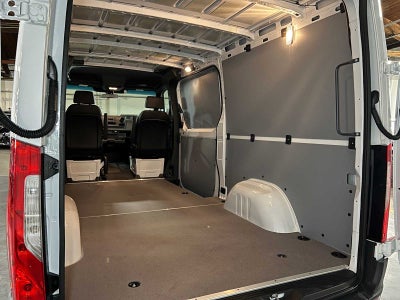2025 Mercedes-Benz Sprinter Cargo Van 2500 Standard Roof I4 Diesel HO 144" RWD