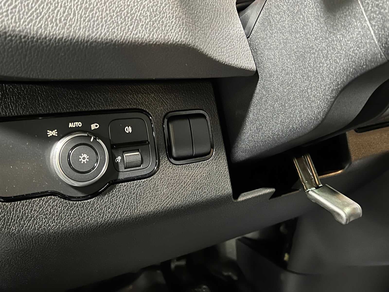 2025 Mercedes-Benz Sprinter Cargo Van 2500 Standard Roof I4 Diesel HO 144" RWD