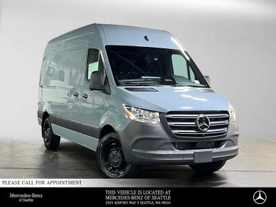 2026 Mercedes-Benz Sprinter Cargo 2500 Standard Roof I4 Diesel HO 144 RWD