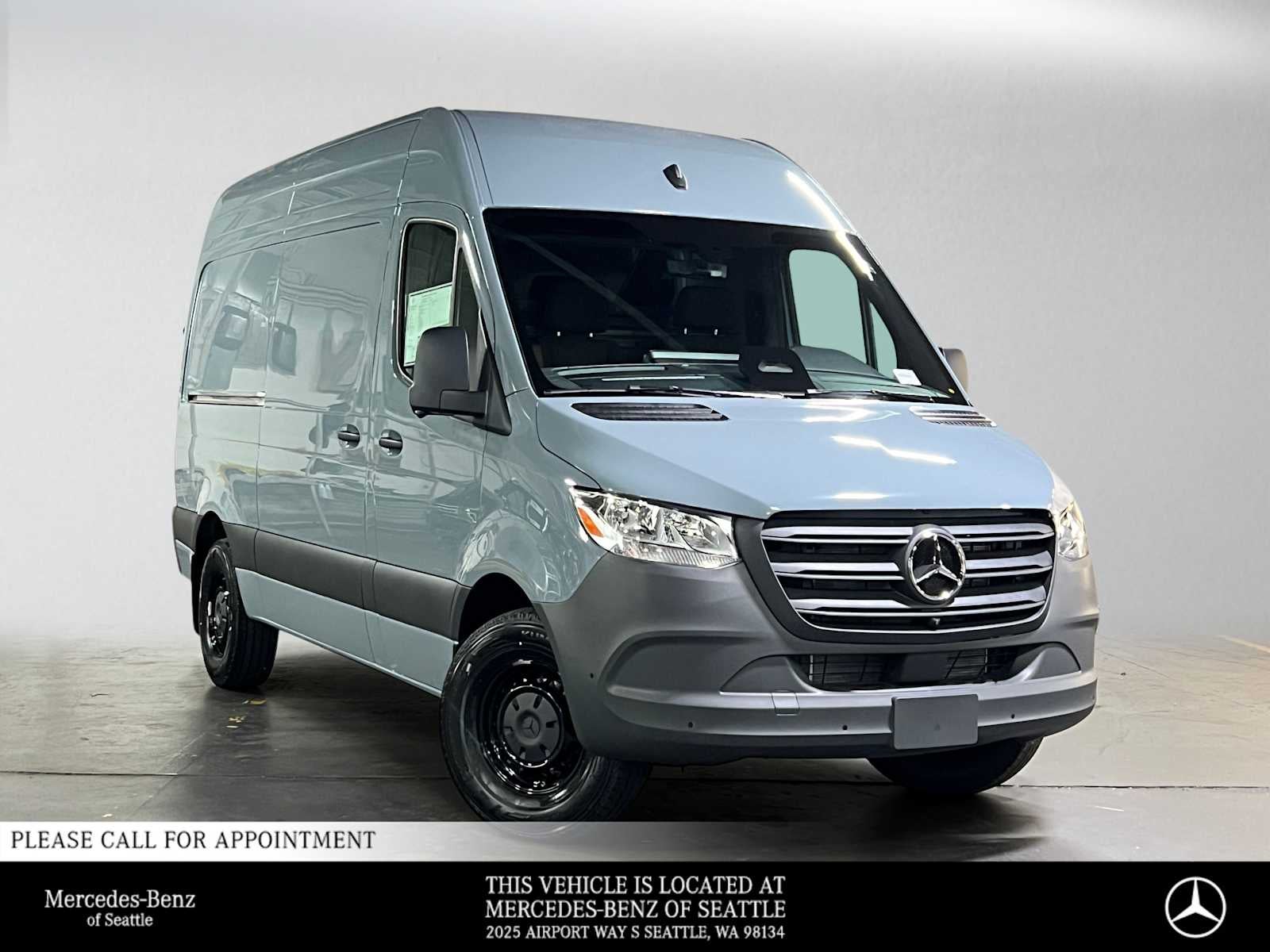 2026 Mercedes-Benz Sprinter Cargo 2500 Standard Roof I4 Diesel HO 144 RWD