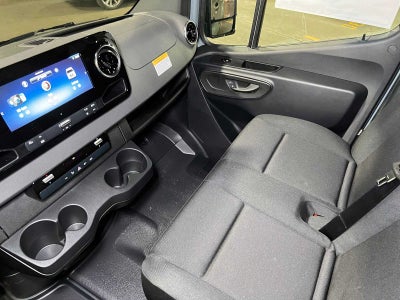 2026 Mercedes-Benz Sprinter Cargo 2500 Standard Roof I4 Diesel HO 144 RWD