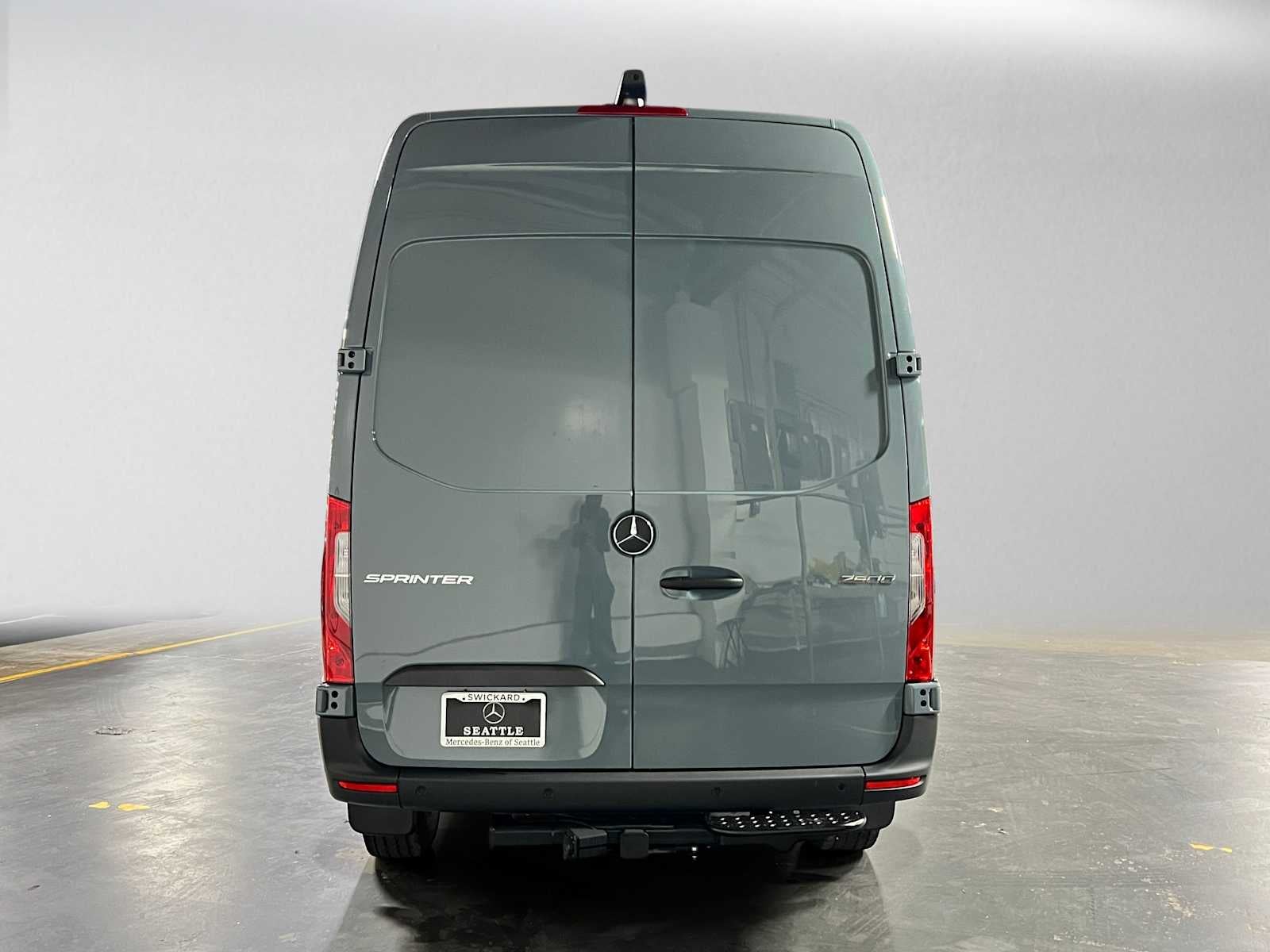 2026 Mercedes-Benz Sprinter Cargo 2500 Standard Roof I4 Diesel HO 144 RWD