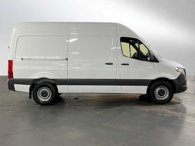 2025 Mercedes-Benz Sprinter Cargo Van 2500 Standard Roof I4 Diesel HO 144" RWD