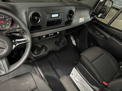 2025 Mercedes-Benz Sprinter Cargo Van 2500 Standard Roof I4 Diesel HO 144" RWD