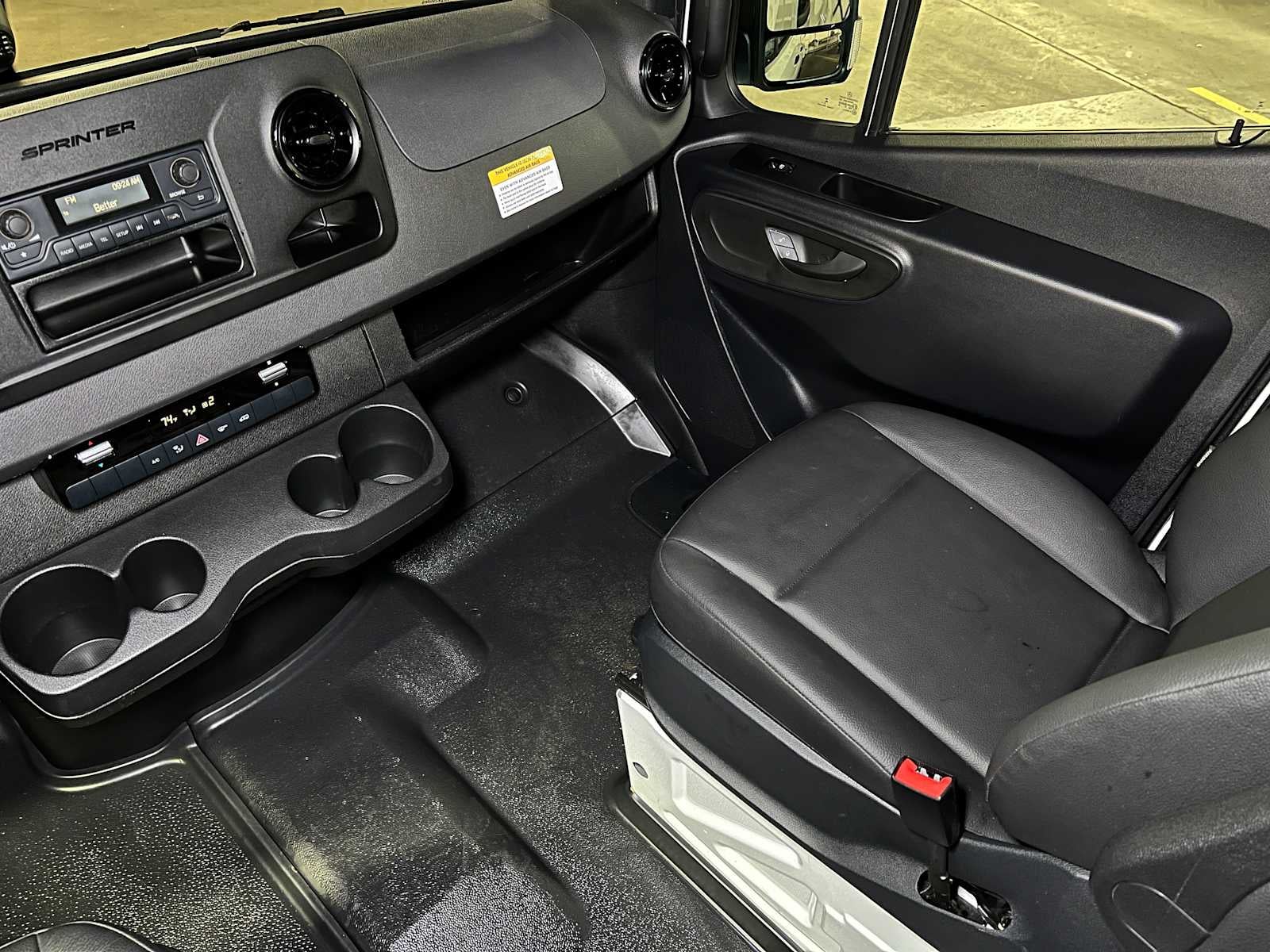 2025 Mercedes-Benz Sprinter Cargo Van 2500 Standard Roof I4 Diesel HO 144" RWD