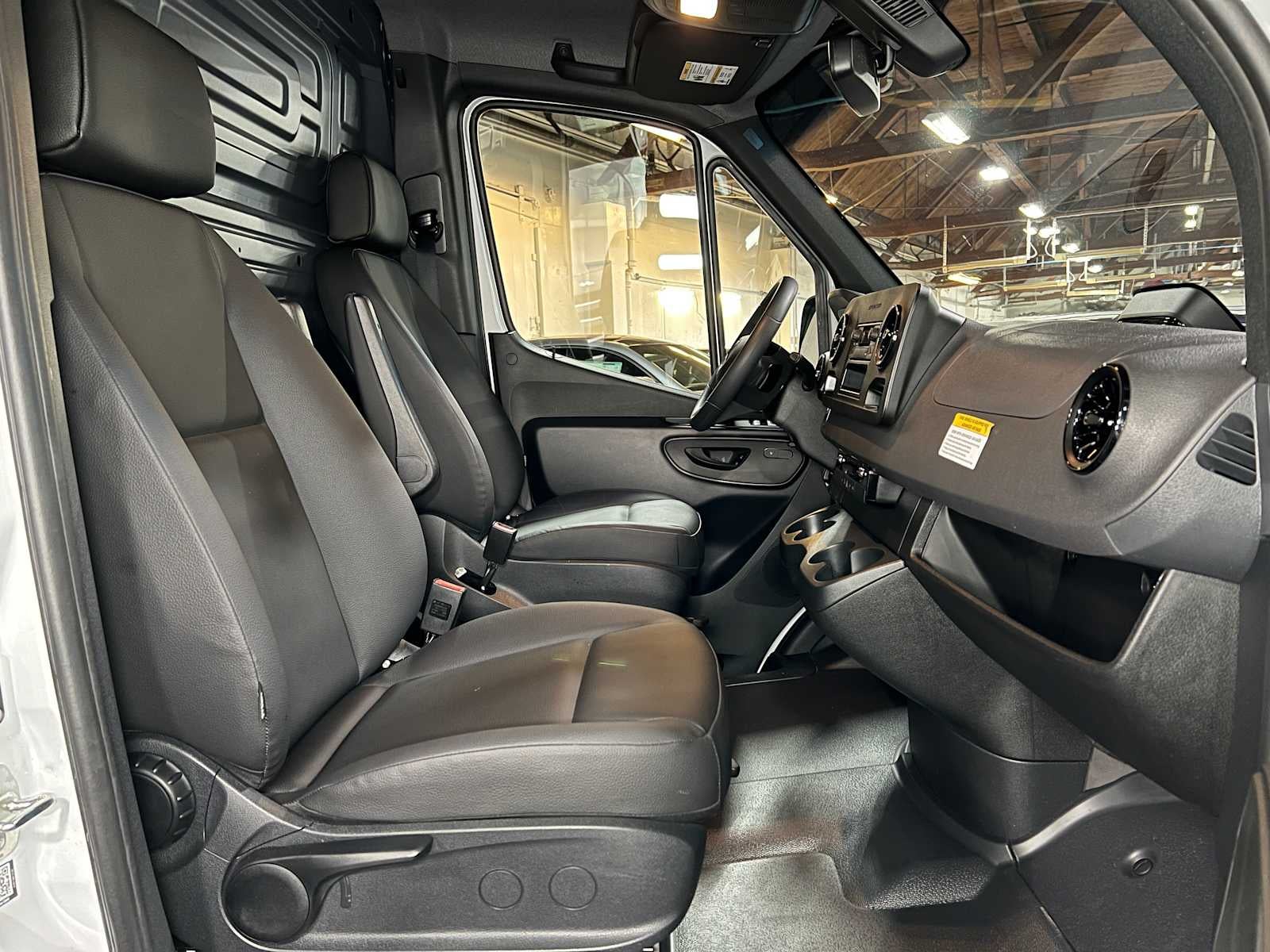 2025 Mercedes-Benz Sprinter Cargo Van 2500 Standard Roof I4 Diesel HO 144 RWD