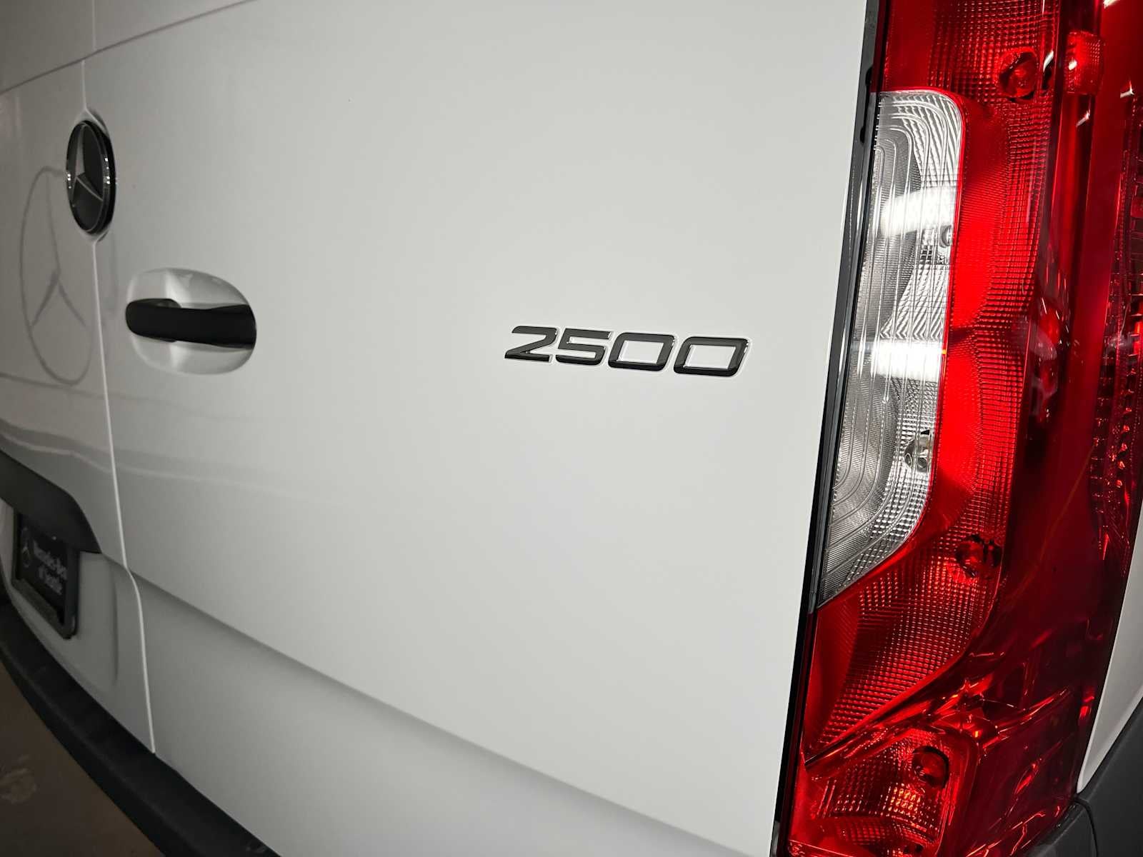 2025 Mercedes-Benz Sprinter Cargo Van 2500 Standard Roof I4 Diesel HO 144 RWD