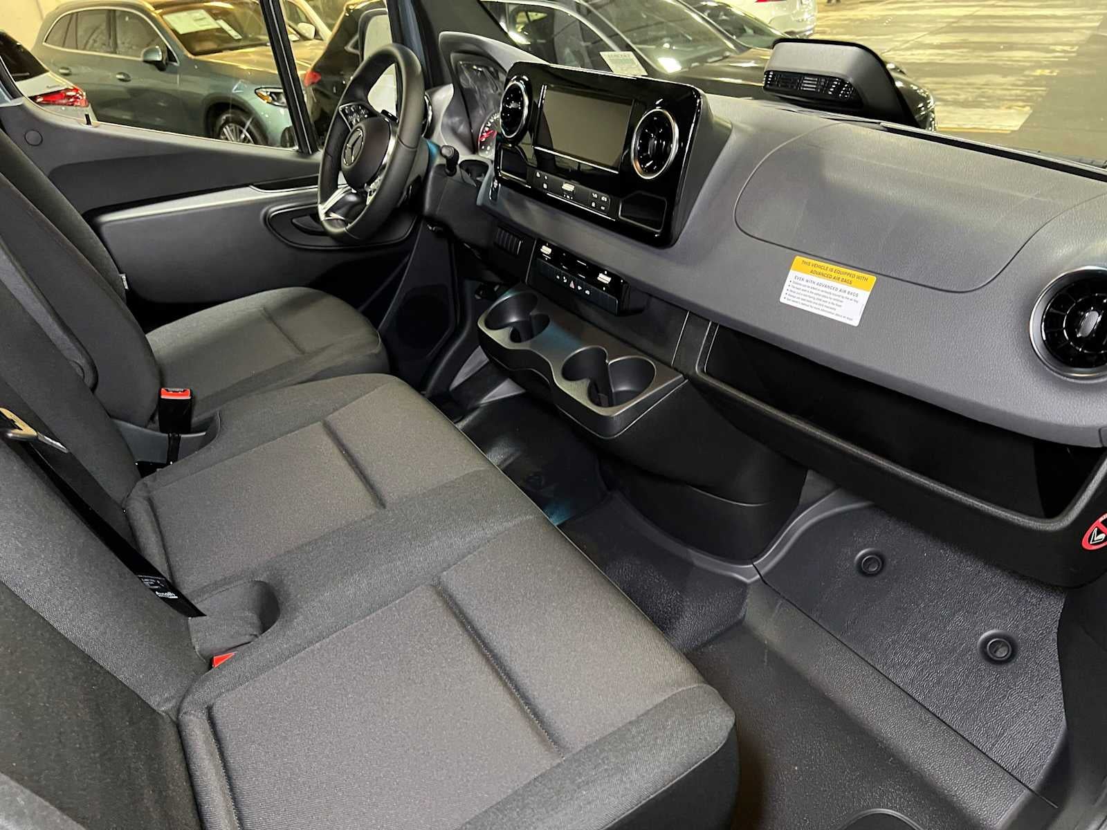 2026 Mercedes-Benz Sprinter Cargo 2500 Standard Roof I4 Diesel HO 144 RWD