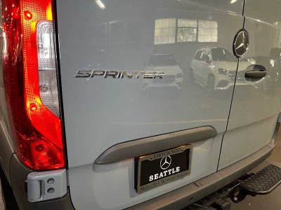 2026 Mercedes-Benz Sprinter Cargo 2500 Standard Roof I4 Diesel HO 144 RWD