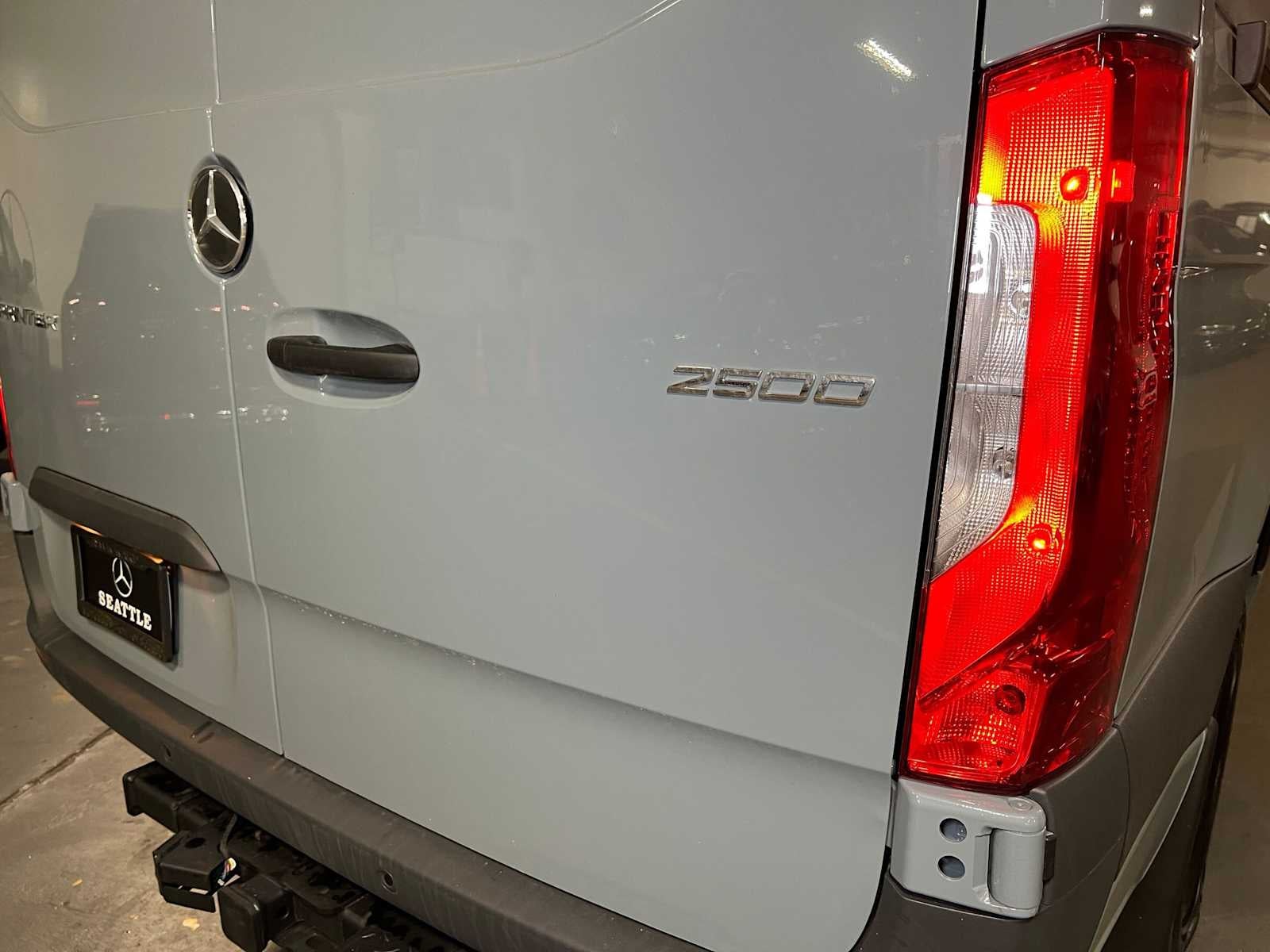 2026 Mercedes-Benz Sprinter Cargo 2500 Standard Roof I4 Diesel HO 144 RWD