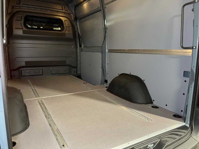 2026 Mercedes-Benz Sprinter Cargo 2500 Standard Roof I4 Diesel HO 144 RWD