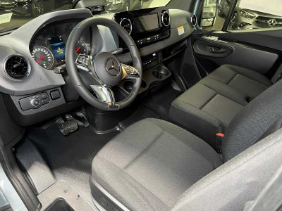 2026 Mercedes-Benz Sprinter Cargo 2500 Standard Roof I4 Diesel HO 144 RWD