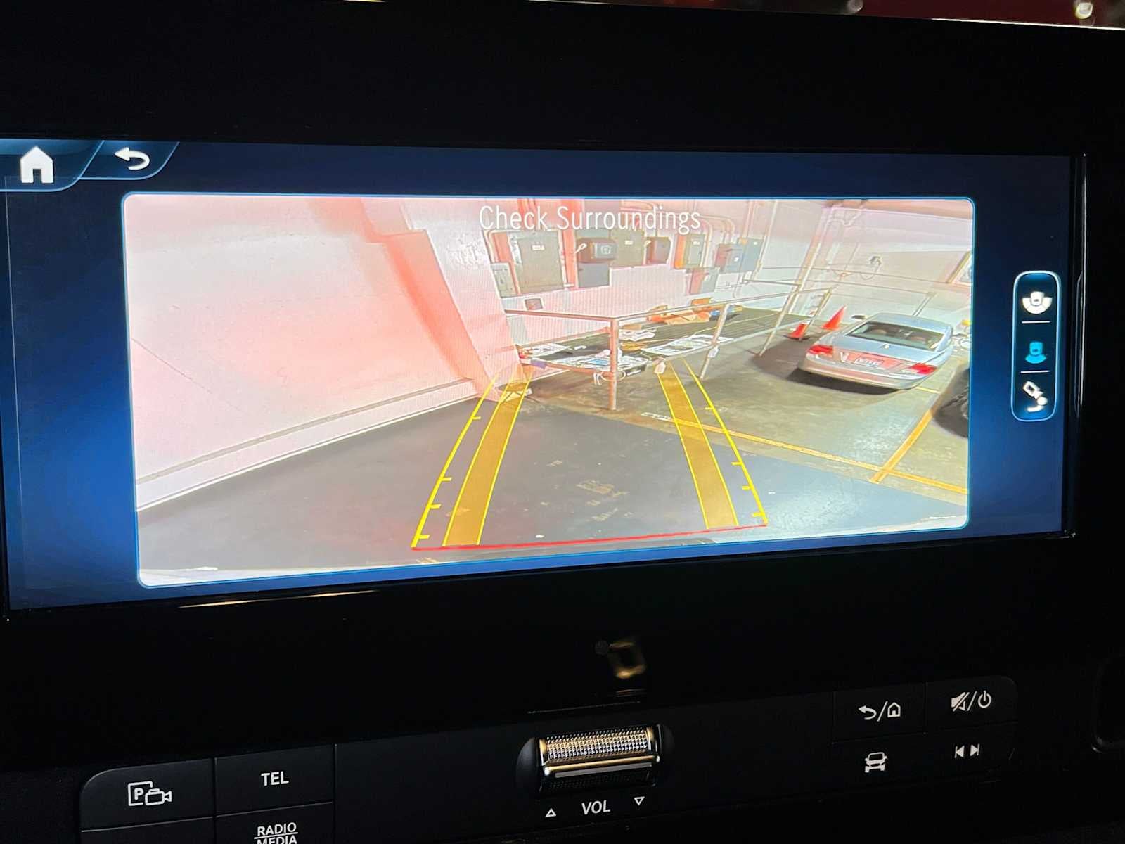 2026 Mercedes-Benz Sprinter 2500 Standard Roof I4 Diesel HO 144 RWD
