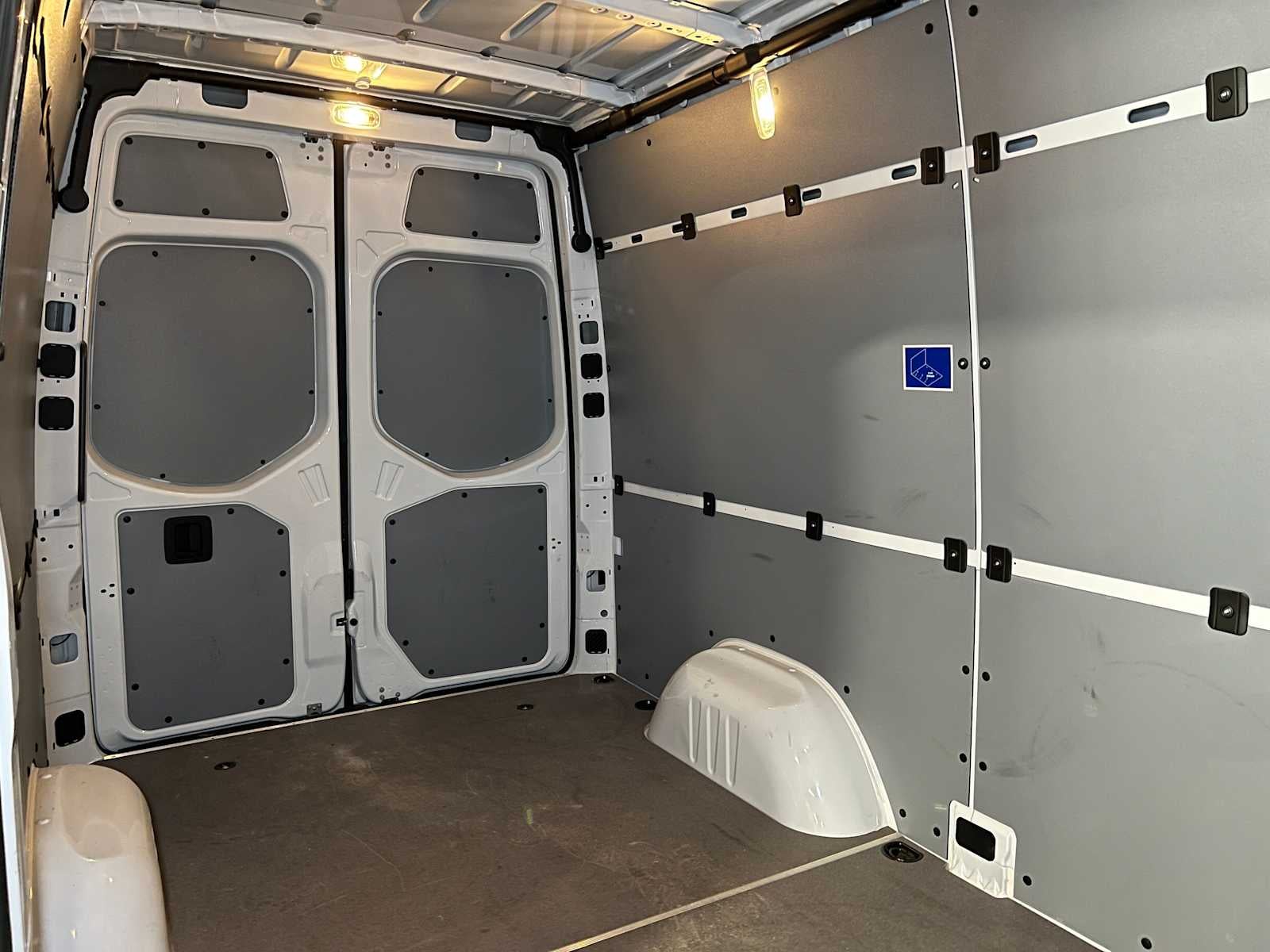 2025 Mercedes-Benz Sprinter Cargo Van 2500 Standard Roof I4 Diesel HO 144" RWD