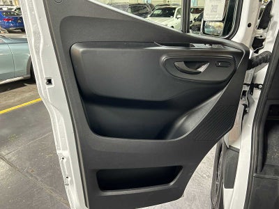 2025 Mercedes-Benz Sprinter Cargo Van 2500 Standard Roof I4 Diesel HO 144" RWD