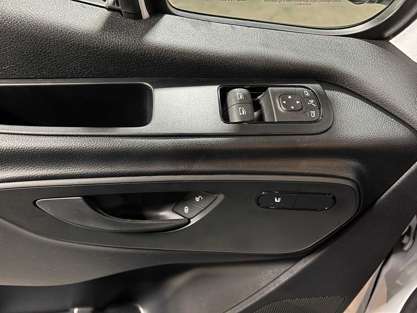 2025 Mercedes-Benz Sprinter Cargo Van 2500 Standard Roof I4 Diesel HO 144" RWD