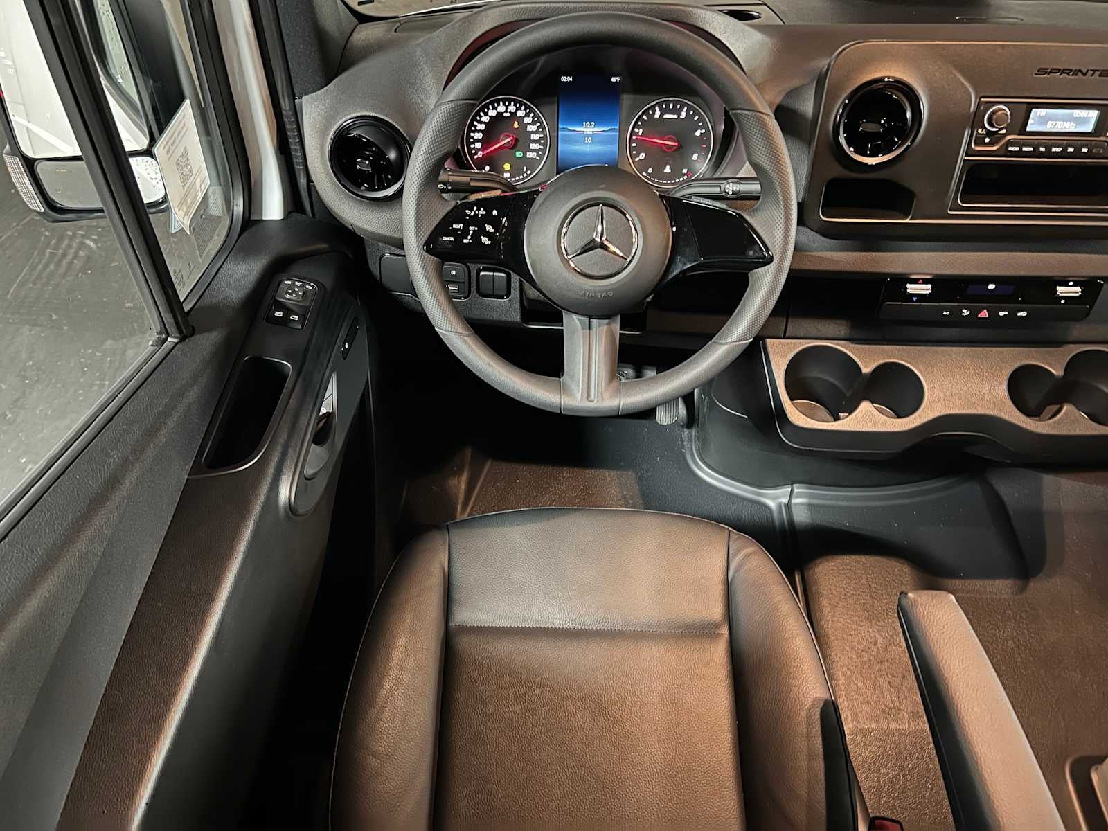 2025 Mercedes-Benz Sprinter Cargo Van 2500 Standard Roof I4 Diesel HO 144" RWD