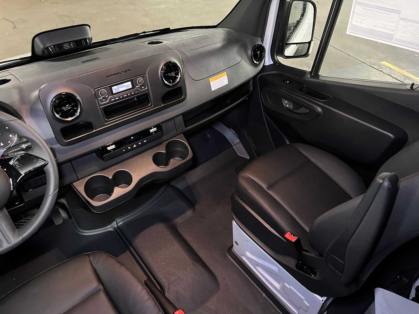 2025 Mercedes-Benz Sprinter Cargo Van 2500 Standard Roof I4 Diesel HO 144" RWD