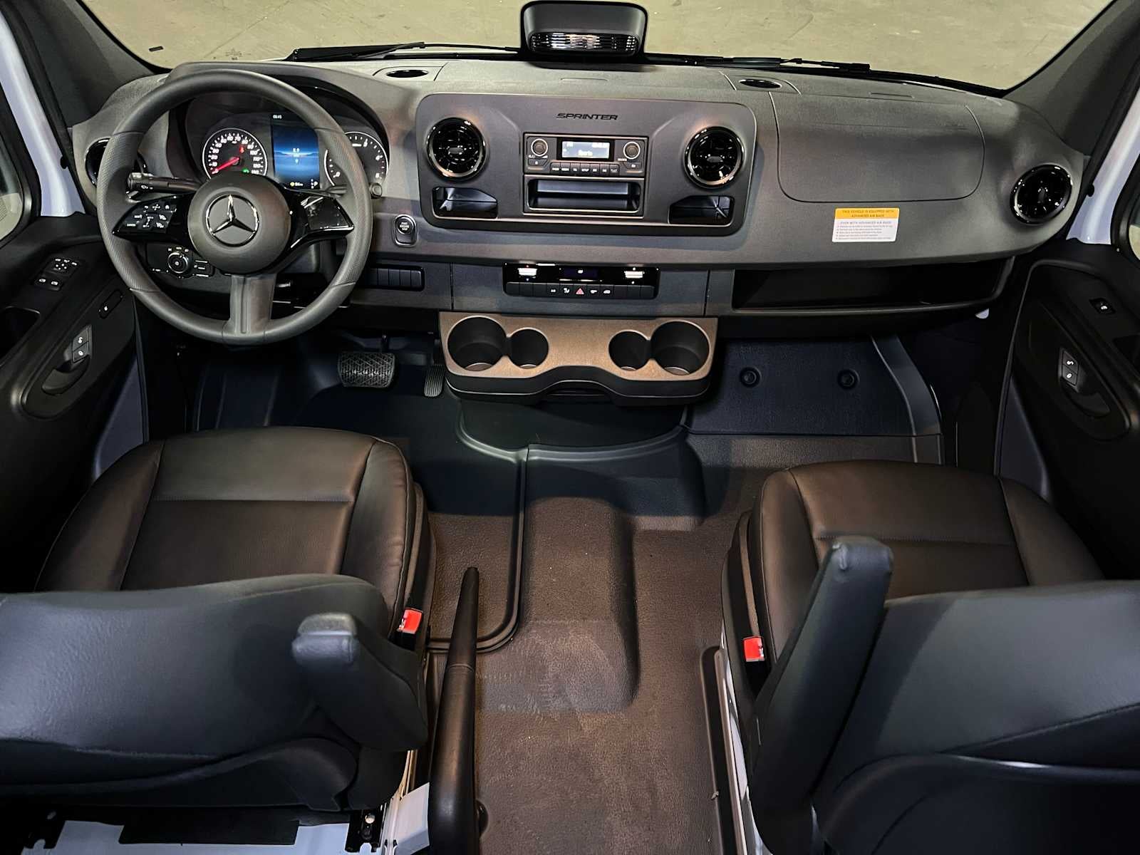 2025 Mercedes-Benz Sprinter Cargo Van 2500 Standard Roof I4 Diesel HO 144" RWD