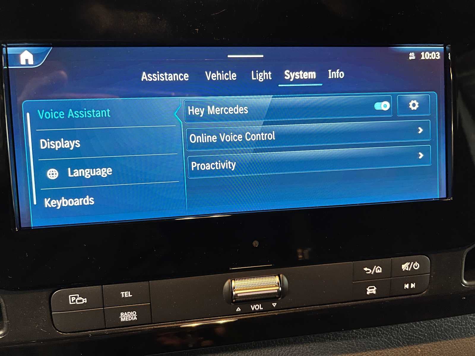 2026 Mercedes-Benz Sprinter 2500 Standard Roof I4 Diesel HO 144" RWD