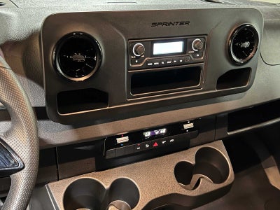 2025 Mercedes-Benz Sprinter Cargo Van 2500 Standard Roof I4 Diesel HO 144" RWD