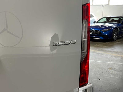 2025 Mercedes-Benz Sprinter Cargo Van 2500 Standard Roof I4 Diesel HO 144" RWD