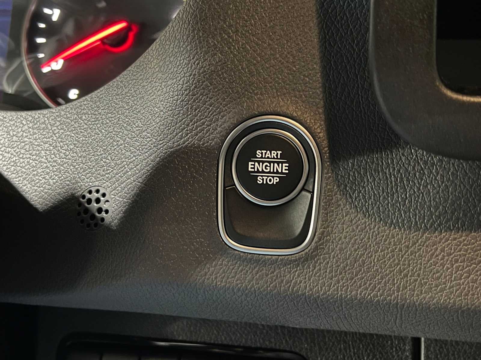 2025 Mercedes-Benz Sprinter Cargo Van 2500 Standard Roof I4 Diesel HO 144" RWD