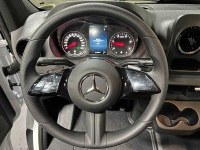 2025 Mercedes-Benz Sprinter Cargo Van 2500 Standard Roof I4 Diesel HO 144" RWD