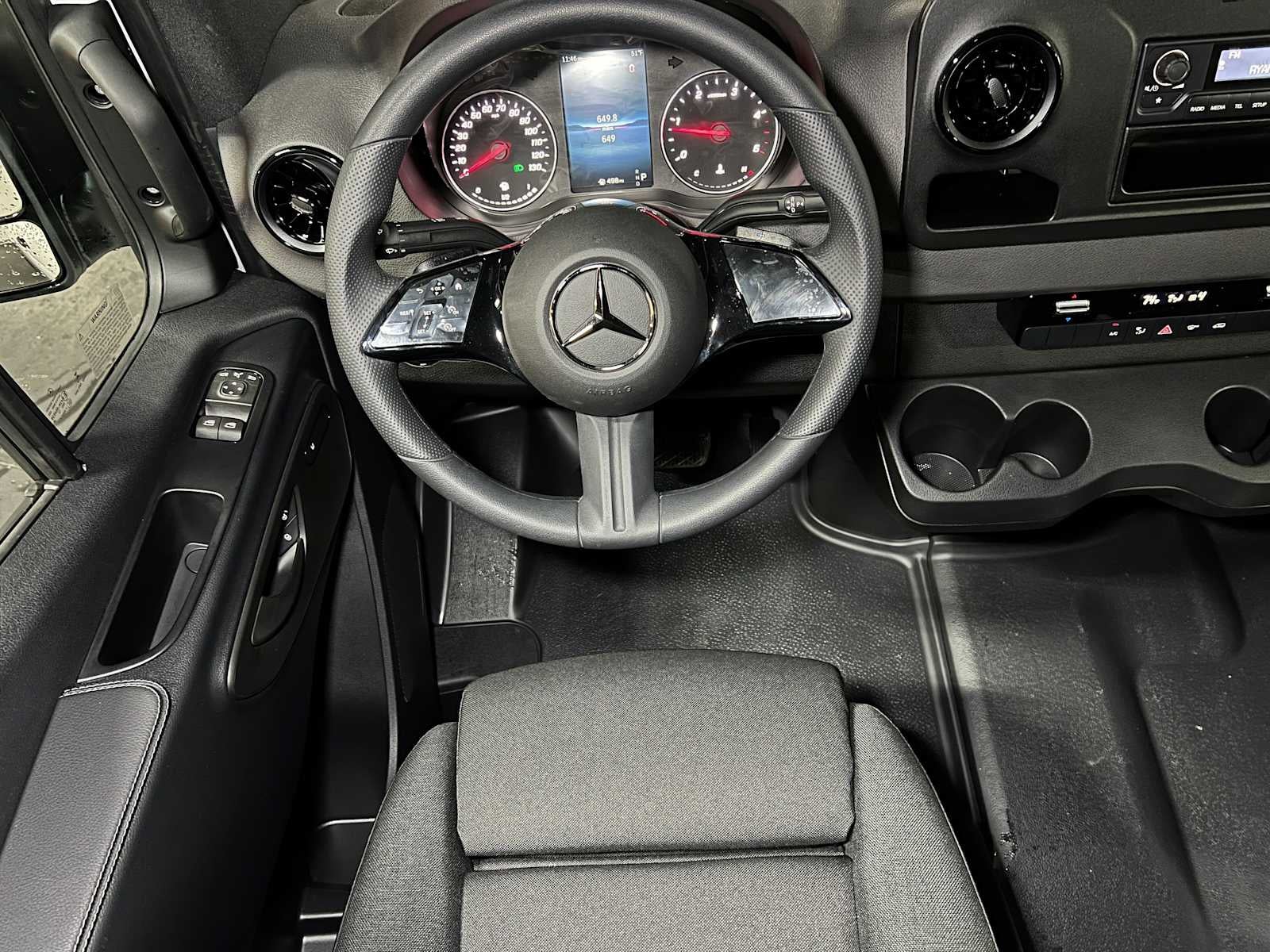 2025 Mercedes-Benz Sprinter Cargo Van 2500 Standard Roof I4 Diesel HO 144 RWD