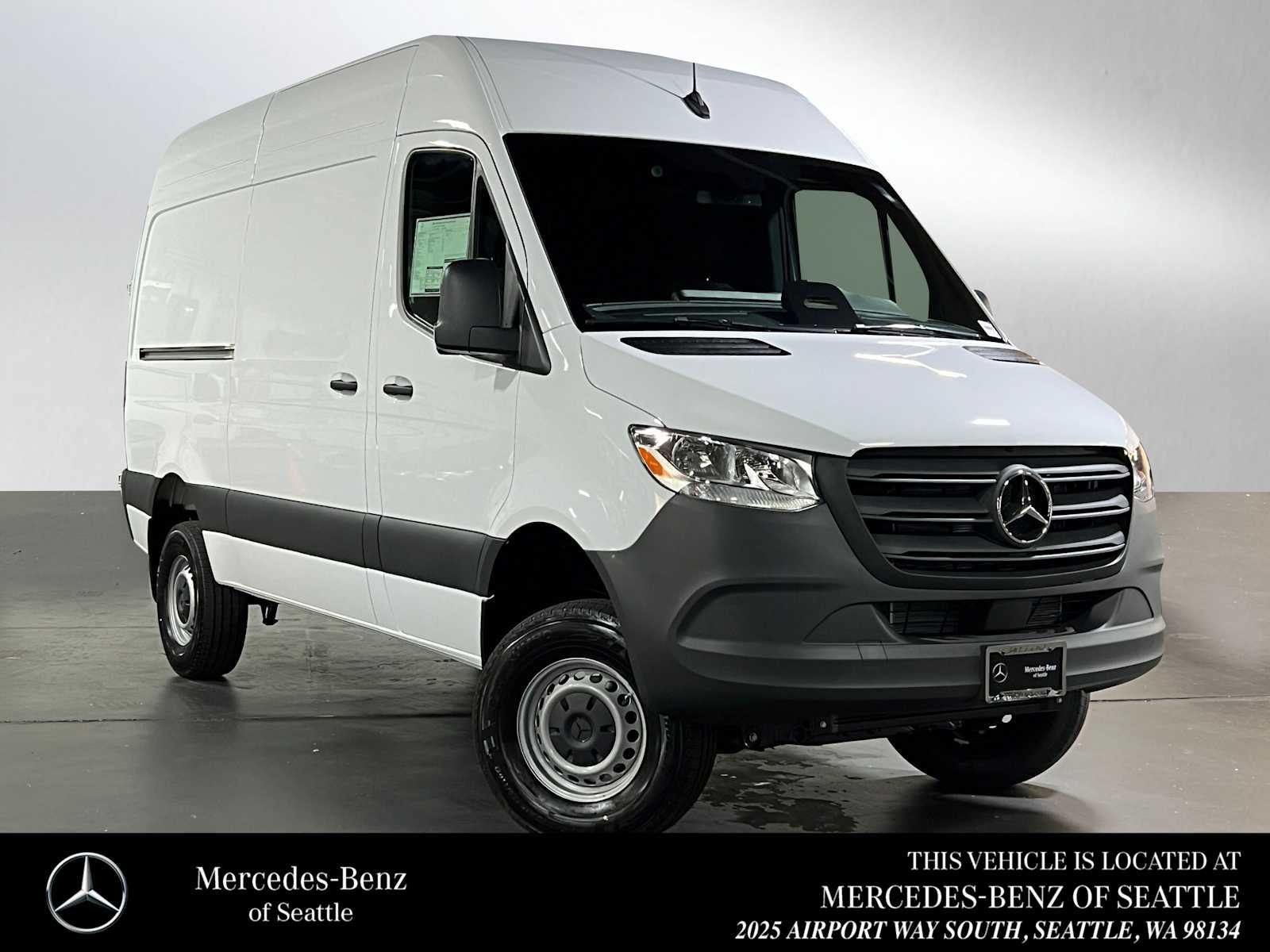 2025 Mercedes-Benz Sprinter Cargo Van 2500 Standard Roof I4 Diesel HO 144" AWD