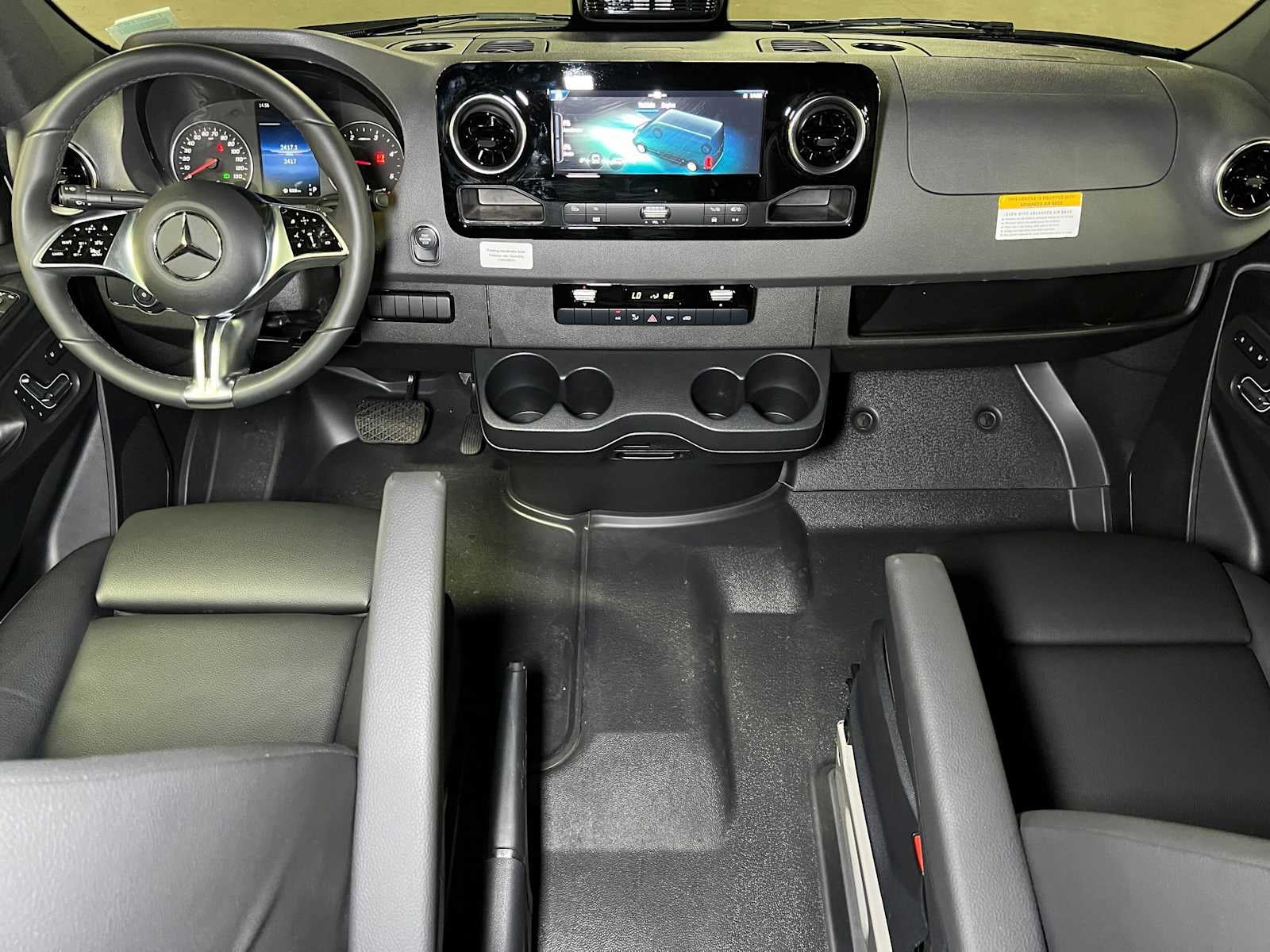 2026 Mercedes-Benz Sprinter 2500 Standard Roof I4 Diesel HO 144 AWD
