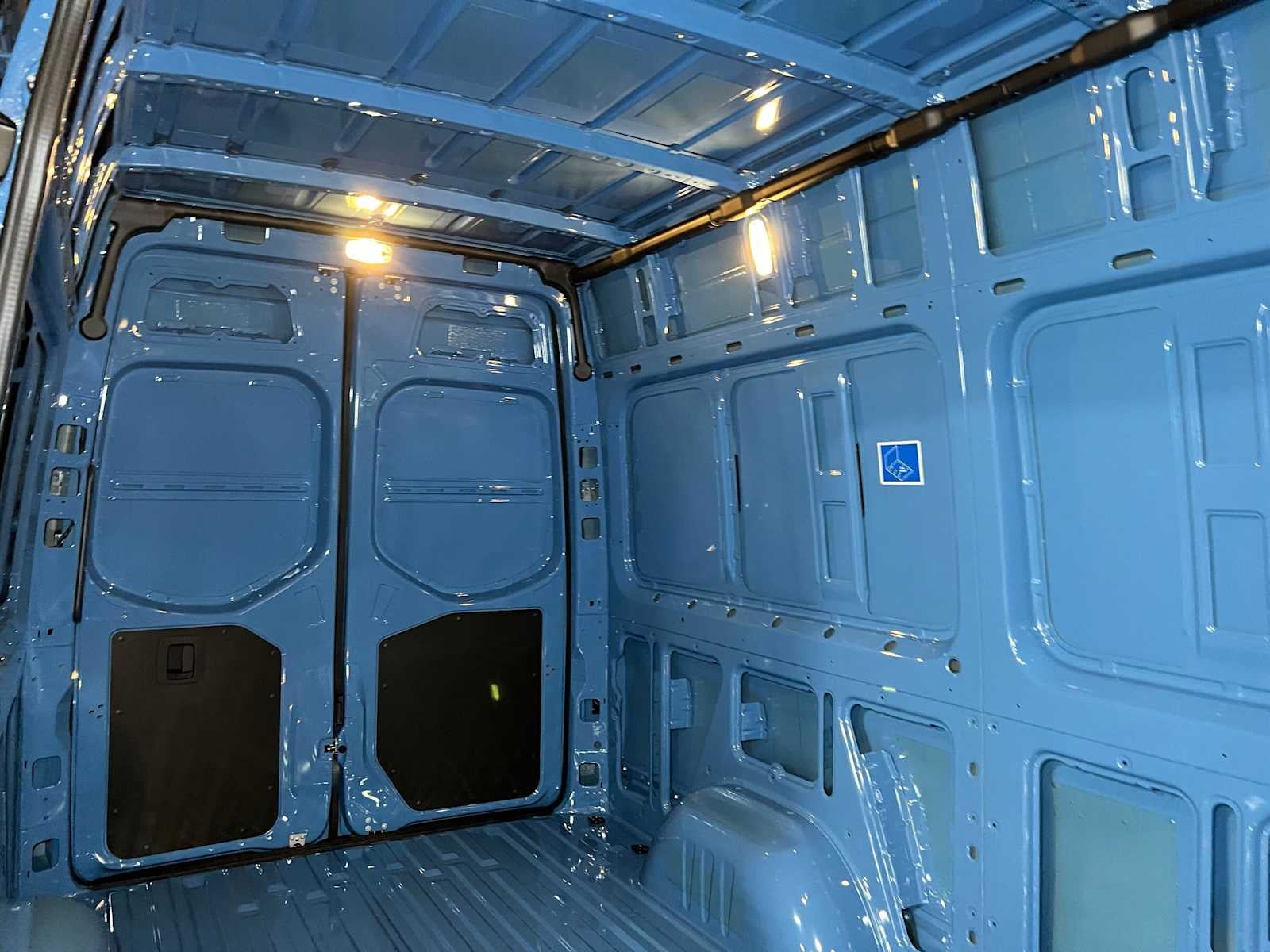 2027 Mercedes-Benz Sprinter Cargo 2500 Standard Roof I4 Diesel HO 144 AWD