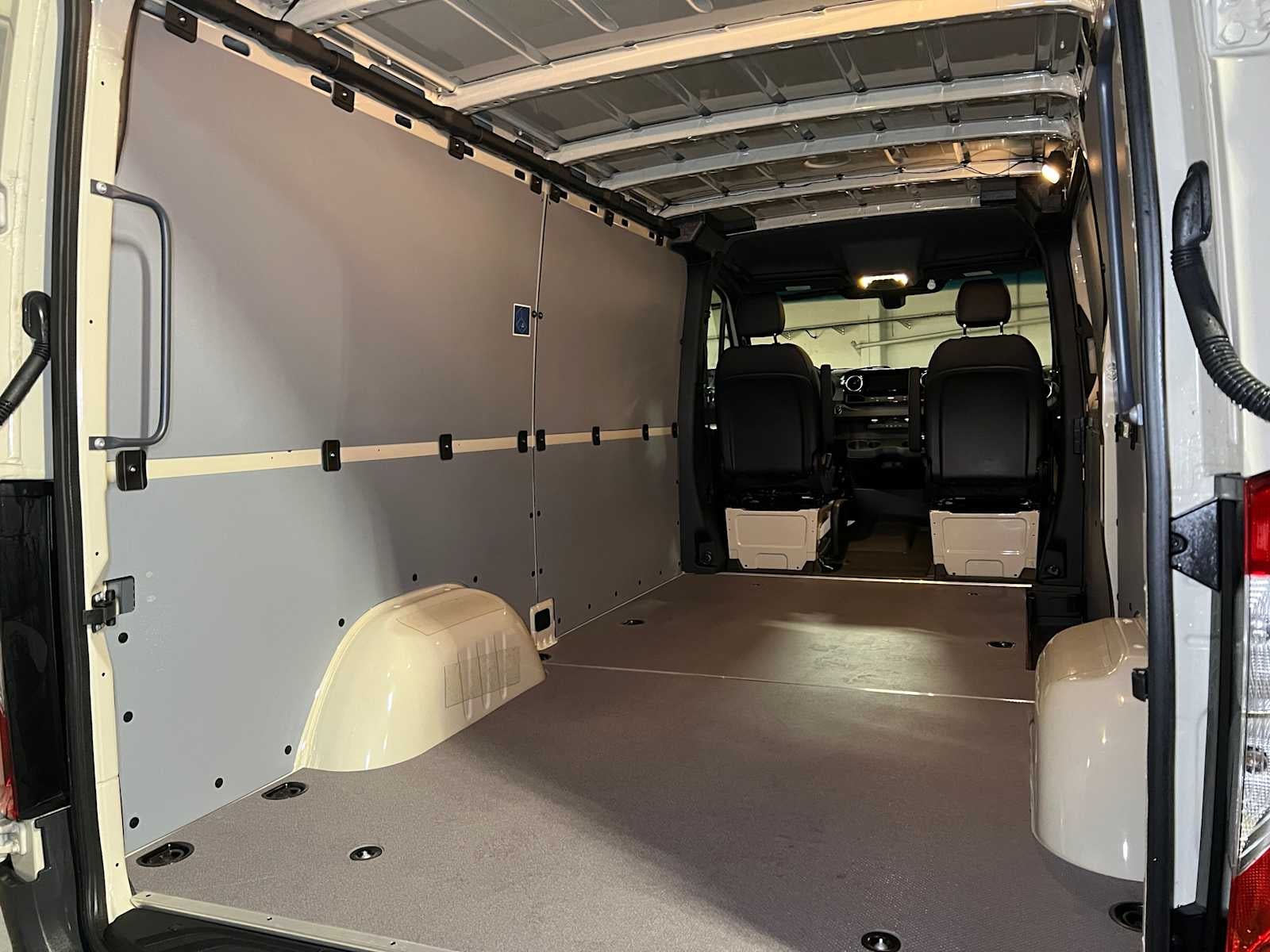 2025 Mercedes-Benz Sprinter Cargo Van 2500 Standard Roof I4 Diesel HO 144" AWD