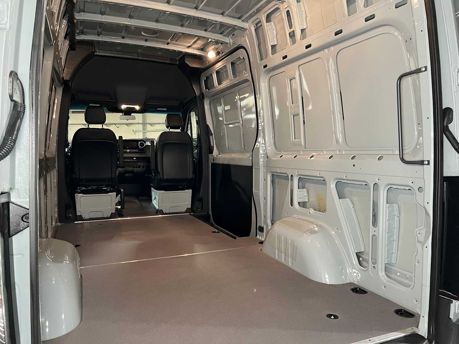 2025 Mercedes-Benz Sprinter Cargo Van 2500 Standard Roof I4 Diesel HO 144 AWD