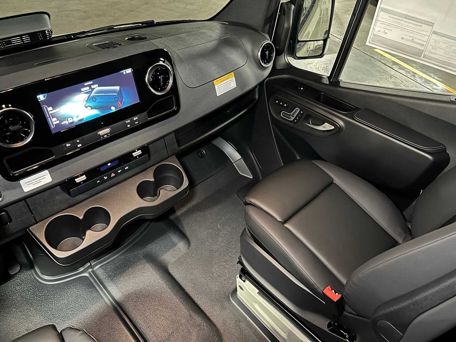 2026 Mercedes-Benz Sprinter 2500 Standard Roof I4 Diesel HO 144" AWD