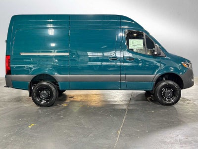 2026 Mercedes-Benz Sprinter 2500 Standard Roof I4 Diesel HO 144" AWD
