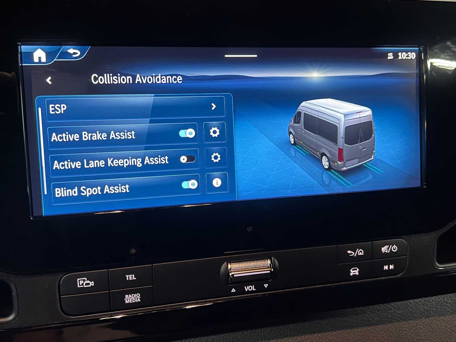 2026 Mercedes-Benz Sprinter 2500 Standard Roof I4 Diesel HO 144" AWD